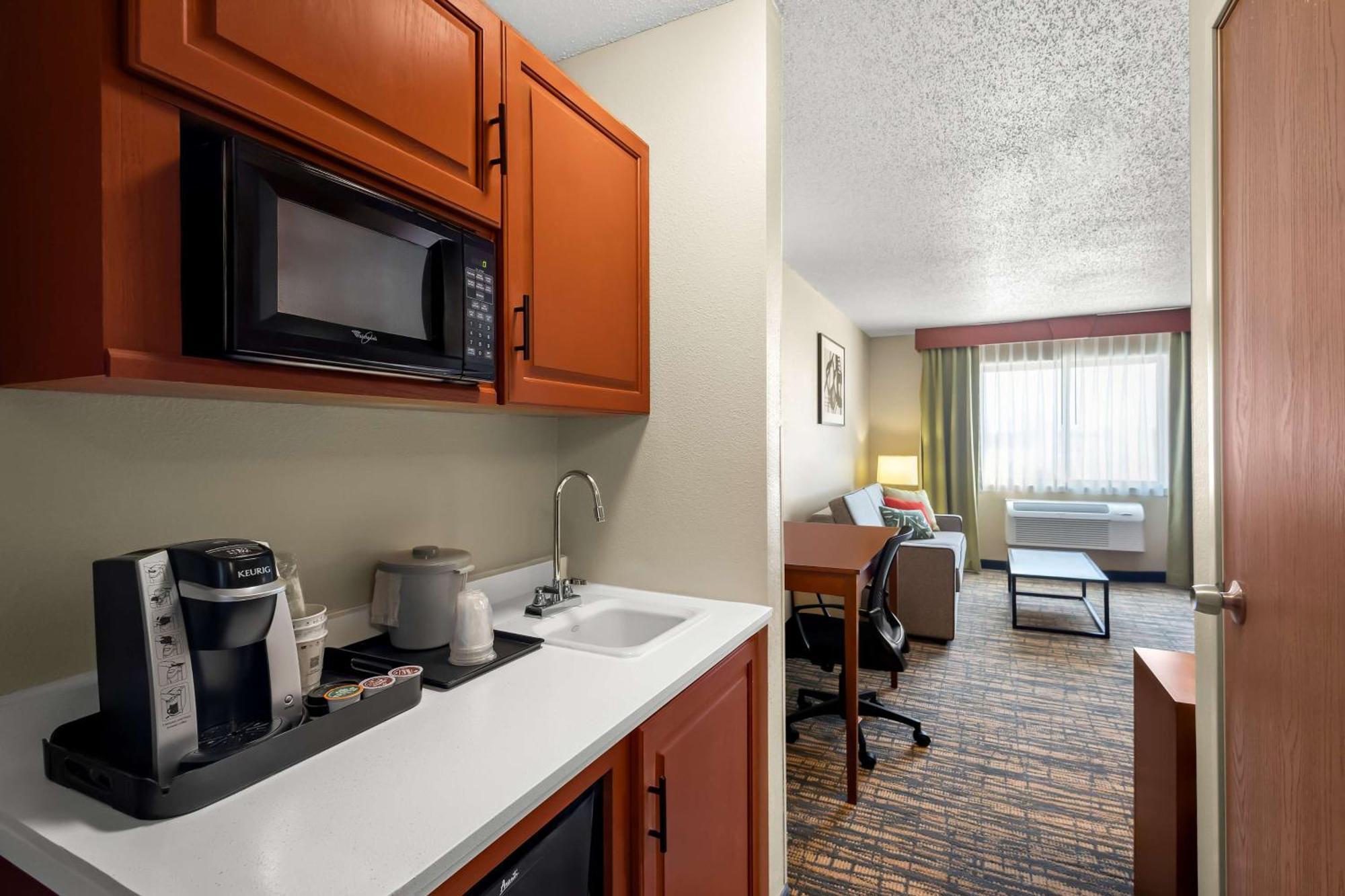 Best Western Fremont Angola I-80 90 Toll Road Exteriör bild